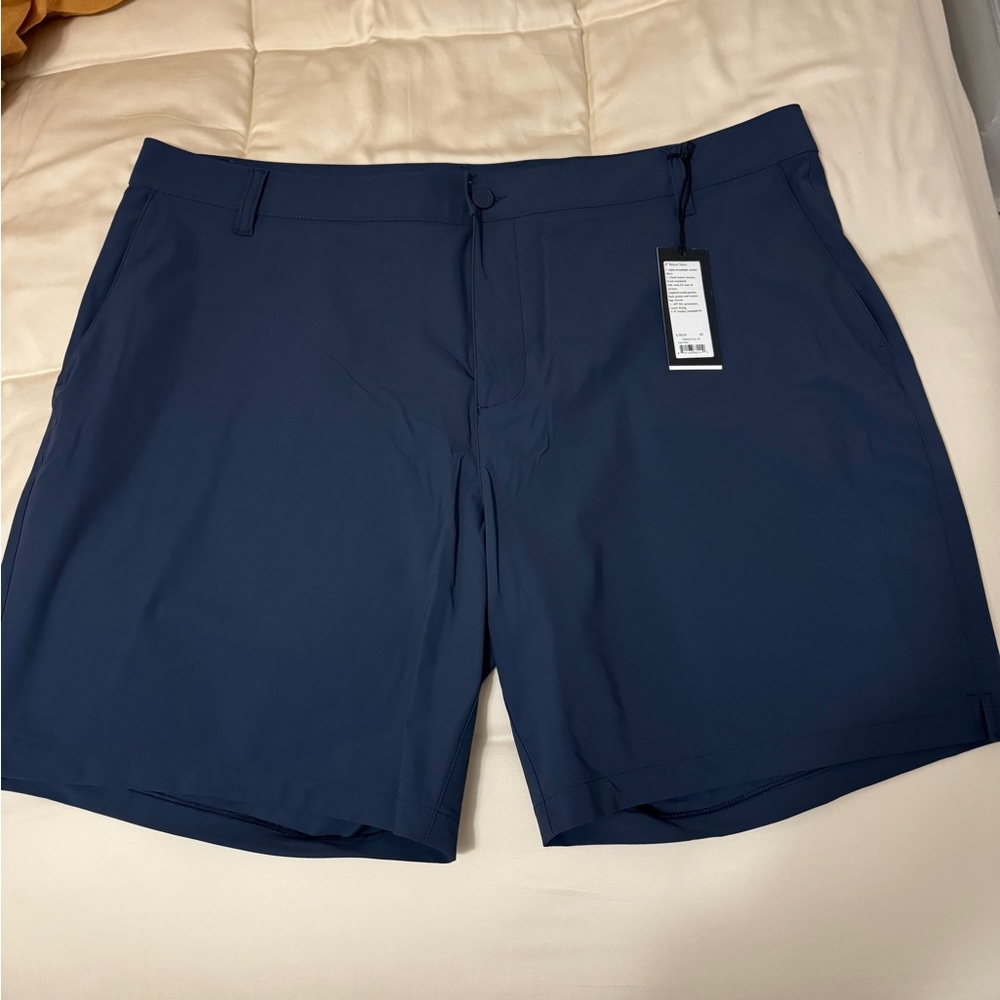 NWT Rhone Resort Short - Navy - 40